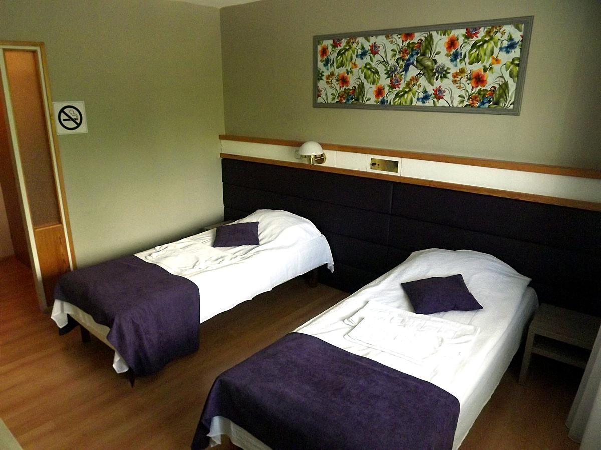 Hotelli Ravintola Alavus 66 Экстерьер фото